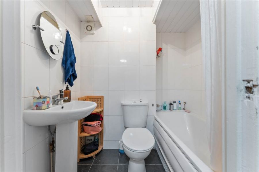 3D Windrush Avenue