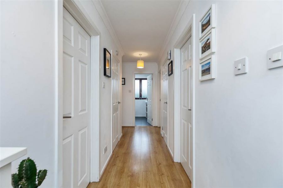 25 Drumkeen Court 25 Drumkeen Court