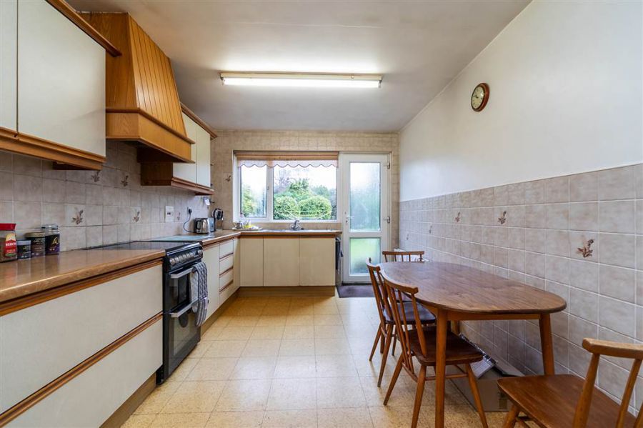 3 Cherryvalley Green