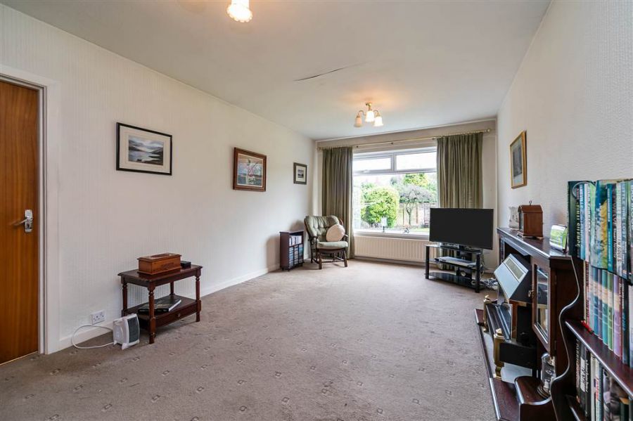 3 Cherryvalley Green