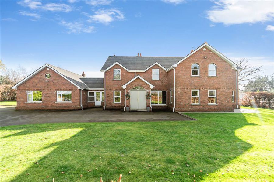 23 Ballynahatty Road