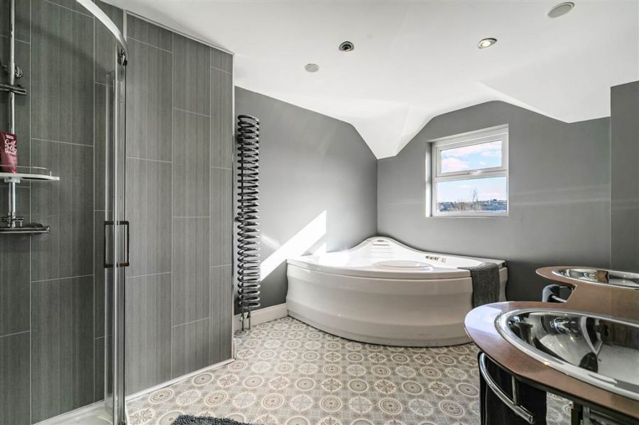 23 Ballynahatty Road