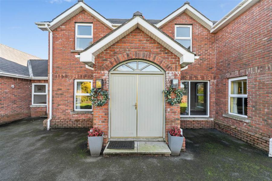 23 Ballynahatty Road