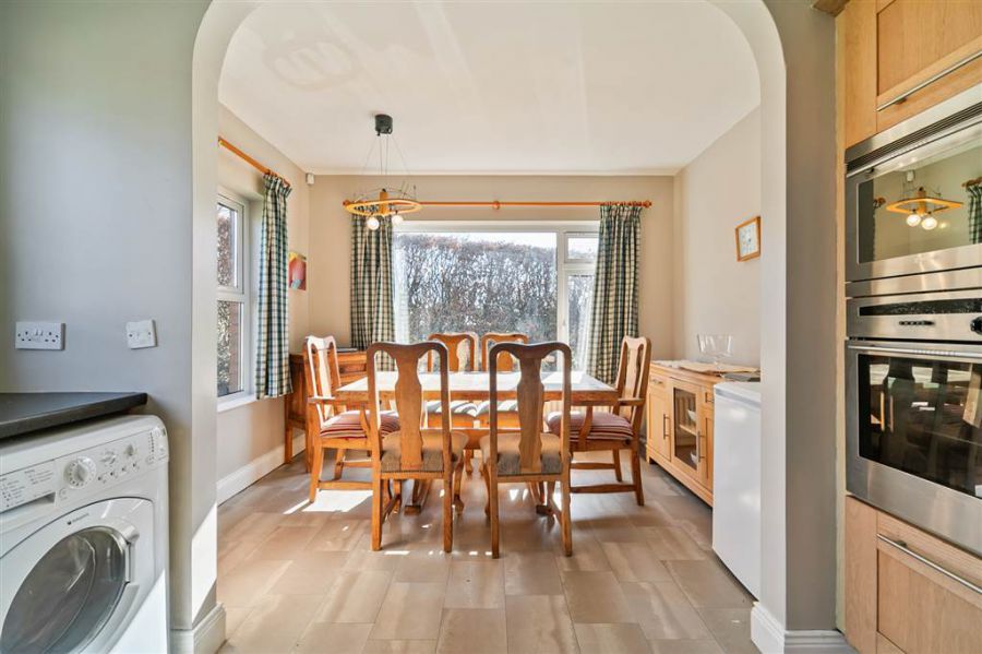 23 Ballynahatty Road