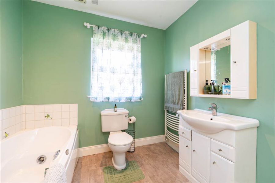 23 Ballynahatty Road