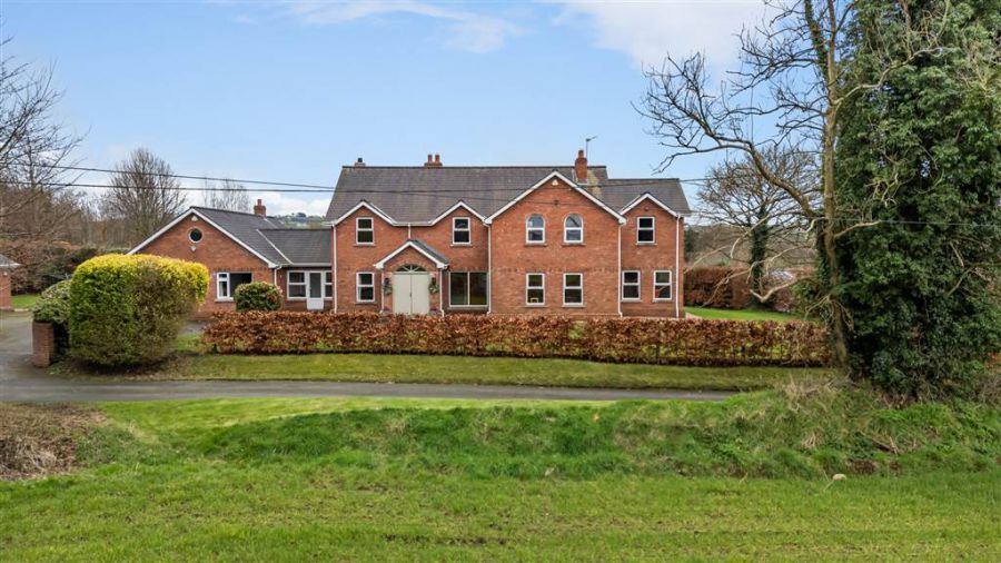 23 Ballynahatty Road