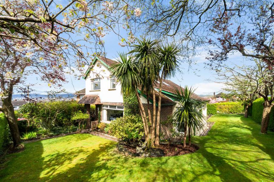 Hillcrest, 14 Casaeldona Park