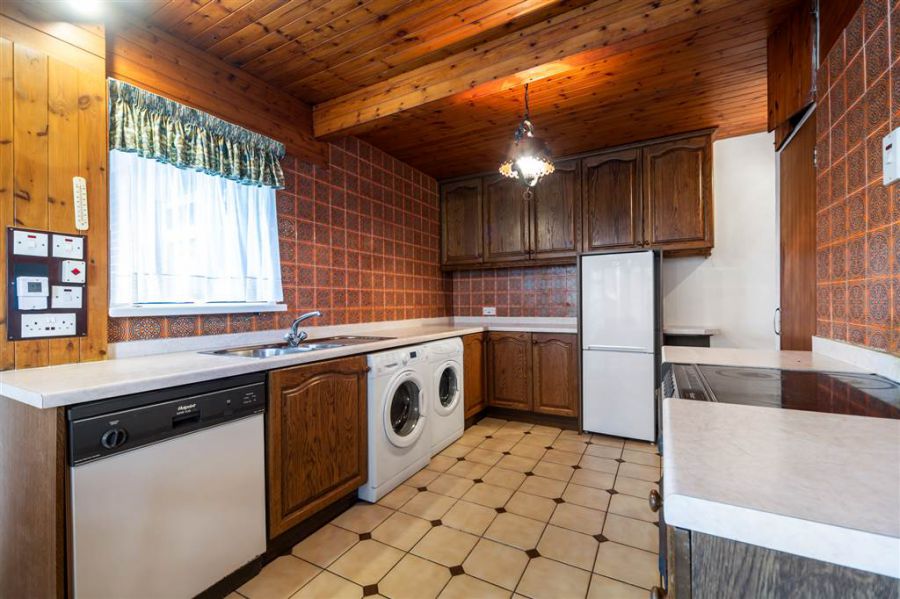 Hillcrest, 14 Casaeldona Park