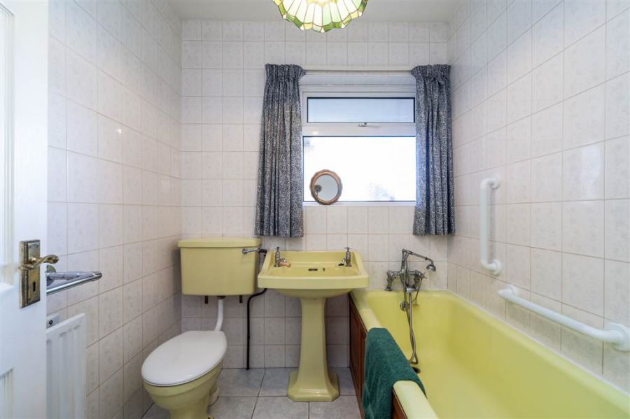 Hillcrest, 14 Casaeldona Park