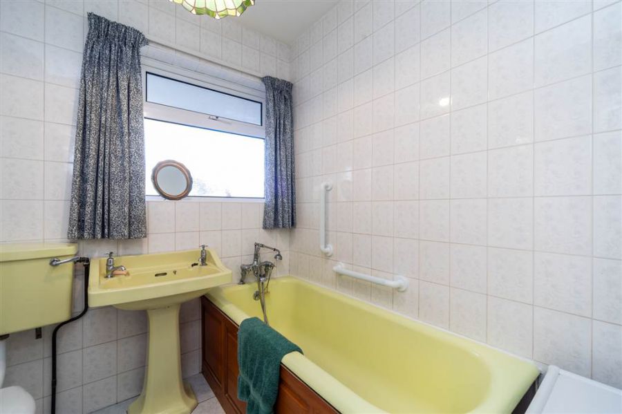 Hillcrest, 14 Casaeldona Park