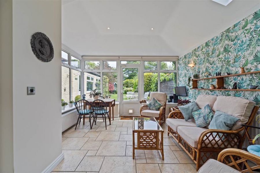 35 Kingsway Park
