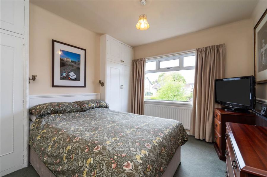 35 Kingsway Park