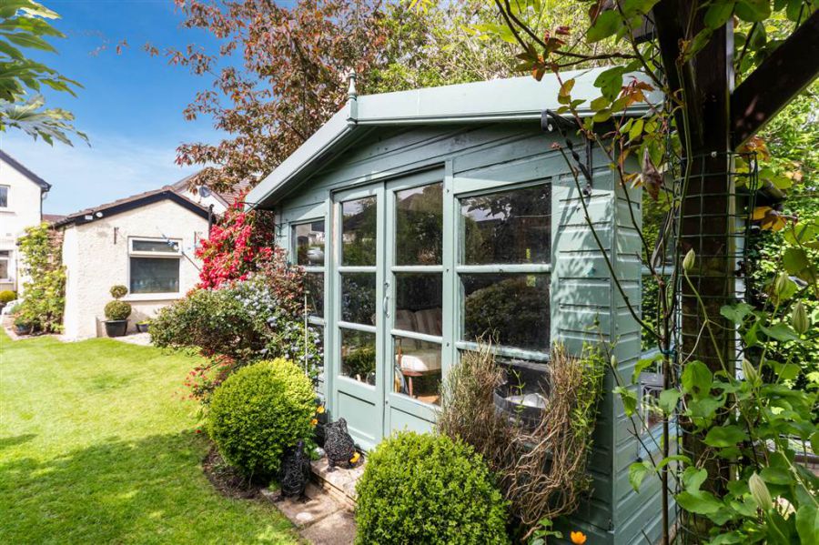 35 Kingsway Park