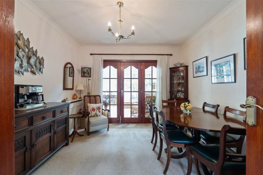 35 Kingsway Park