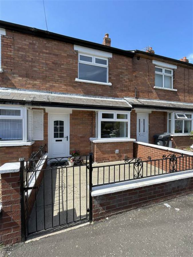 9 Bloomfield Parade