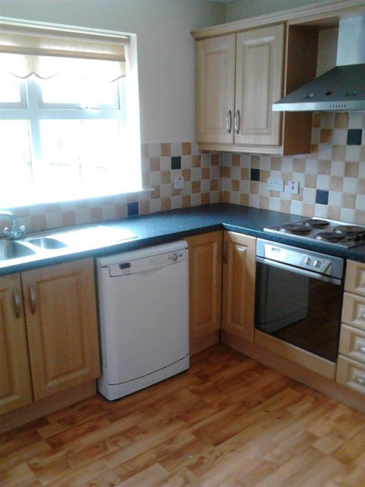 114 Waterfoot Park