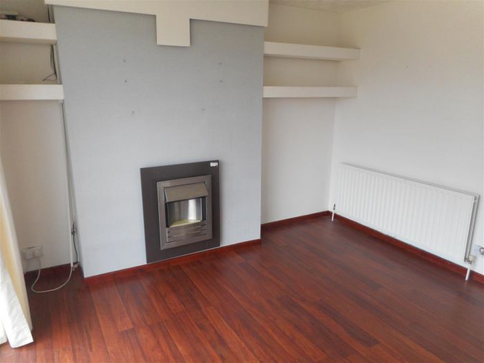 2 Burnside Gardens