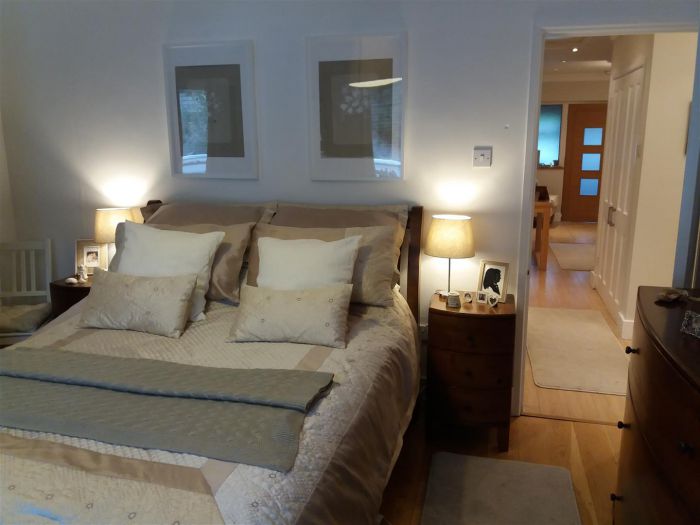 55 Hampstead Park