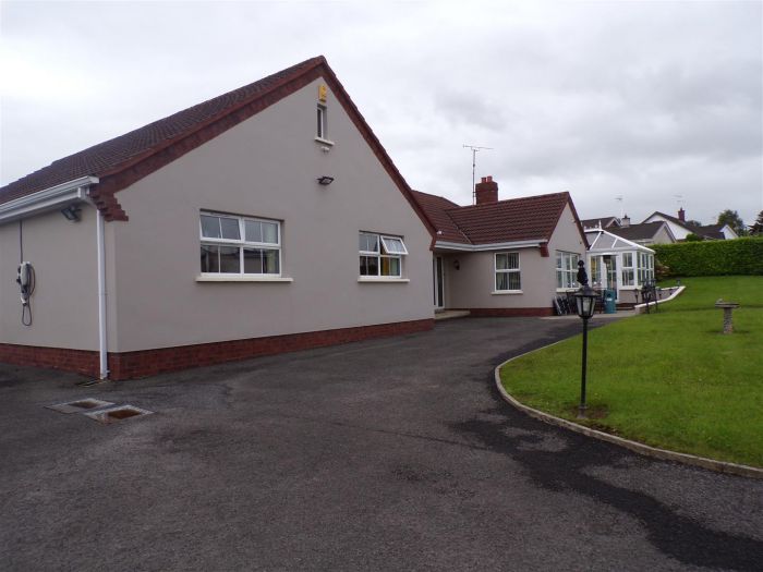 18 Caw Hill Park