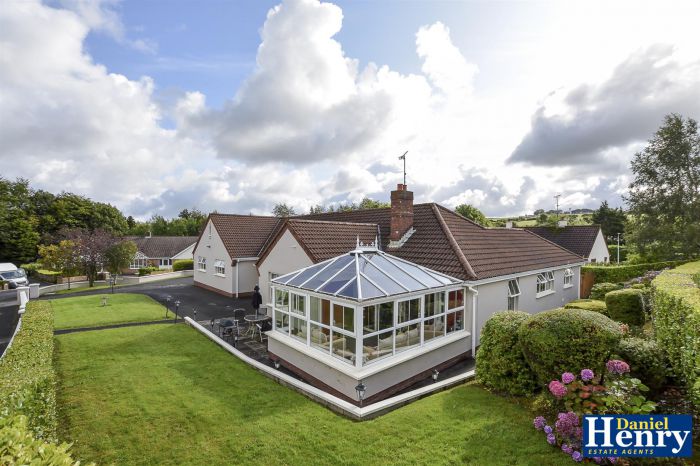 18 Caw Hill Park