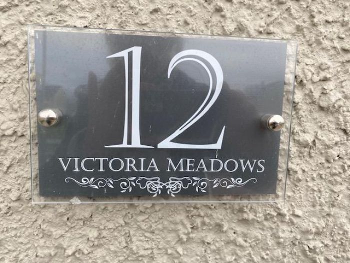 12 Victoria Meadows