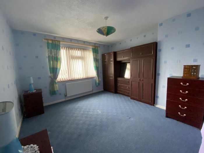 14 Bluebell Avenue