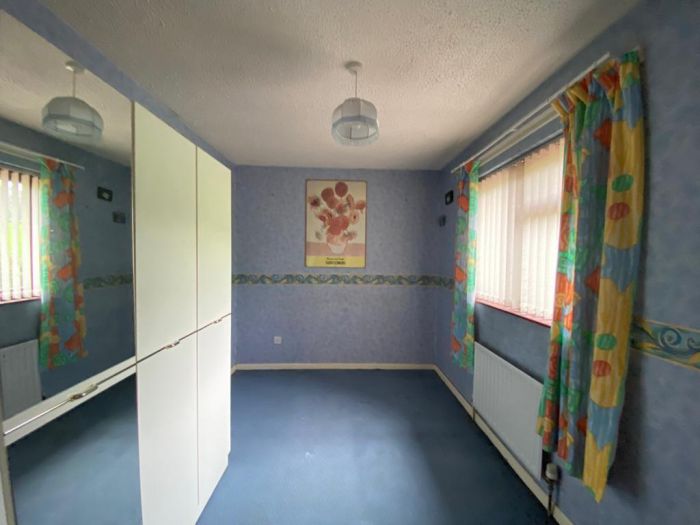 14 Bluebell Avenue
