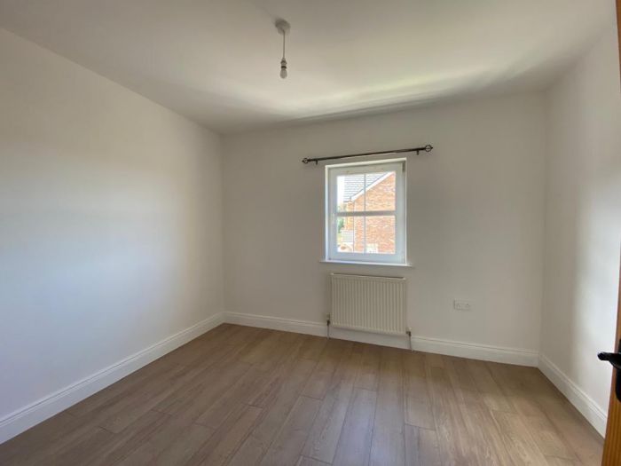 40a Blackthorn Manor