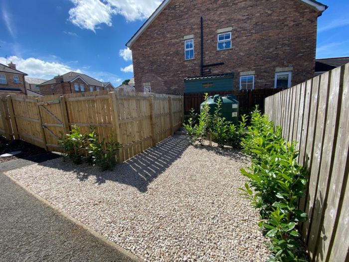 40a Blackthorn Manor