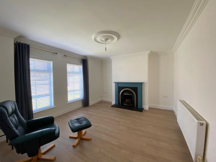 40a Blackthorn Manor