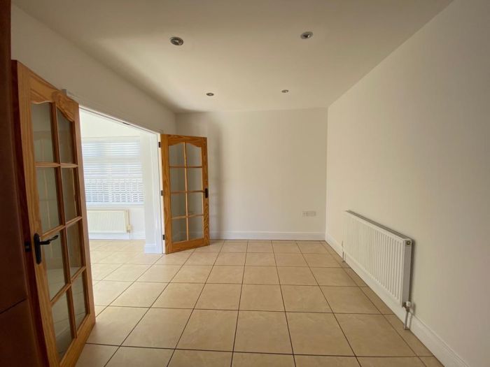 40a Blackthorn Manor