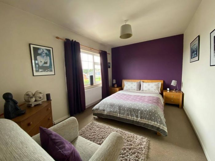 11 Tamworth Crescent