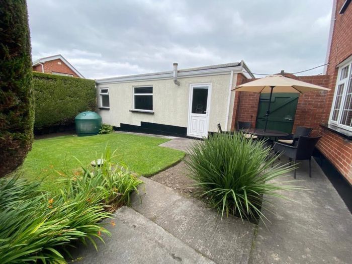 11 Tamworth Crescent