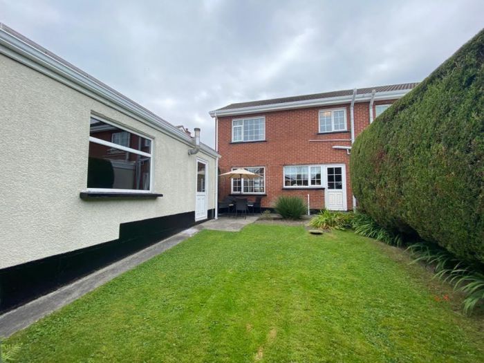 11 Tamworth Crescent