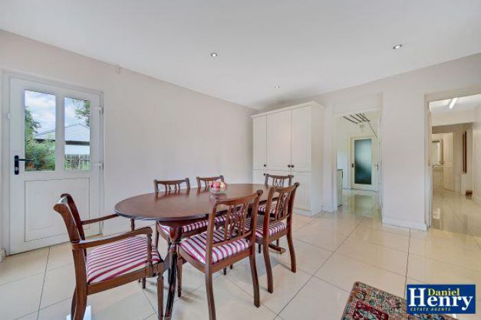 Everest, 14 Limavady Road