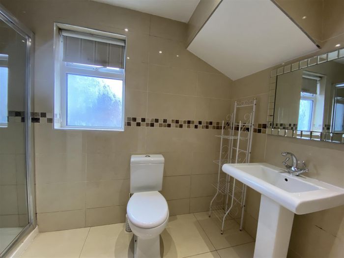 222 Hatmore Park