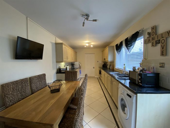 47 Strabane Old Road