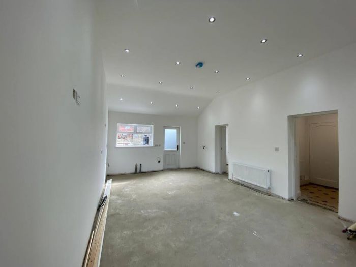 Taboe House, 60 Taboe Road