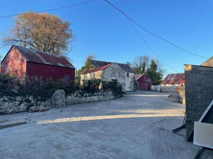 Taboe House, 60 Taboe Road