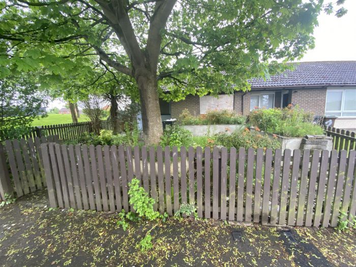 1 Brookdale Crescent