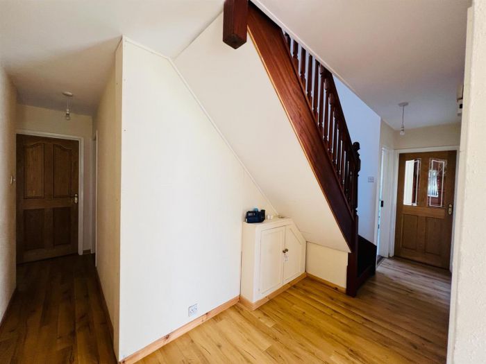 14 Alanvale Crescent