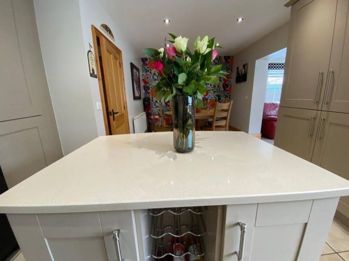 89 Blackthorn Manor