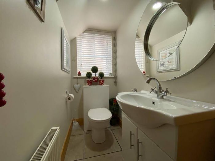 89 Blackthorn Manor