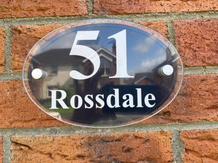 51 Rossdale