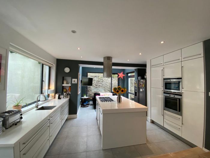 Bayview Lodge 2 Clooney Road