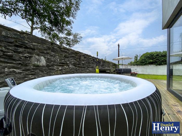 Bayview Lodge 2 Clooney Road