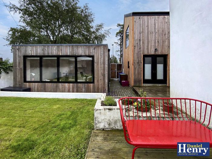 Bayview Lodge 2 Clooney Road