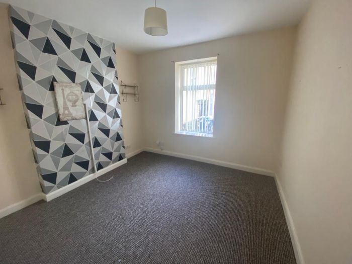 60 & 60A Violet Street