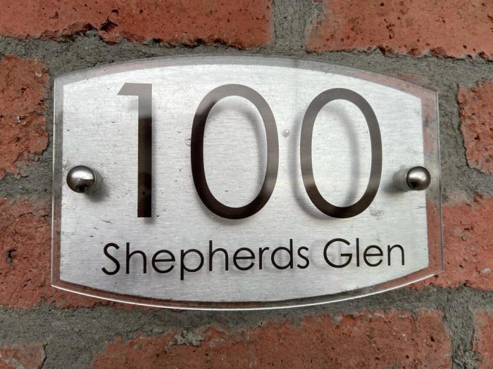 100 Good Shepherd Glen