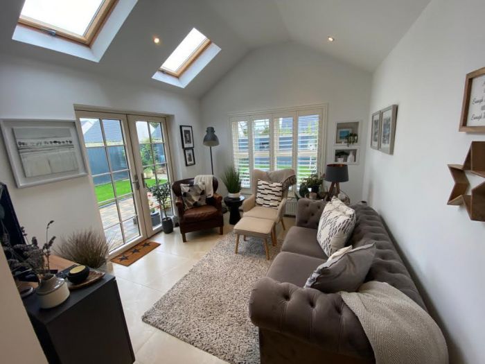 6 Oak Country Avenue